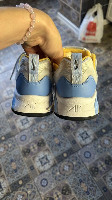 Кросівки nike 38,5