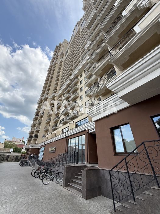 Предлагается к продаже 3 комнатная квартира на Фонтане в ЖК Лимнос !