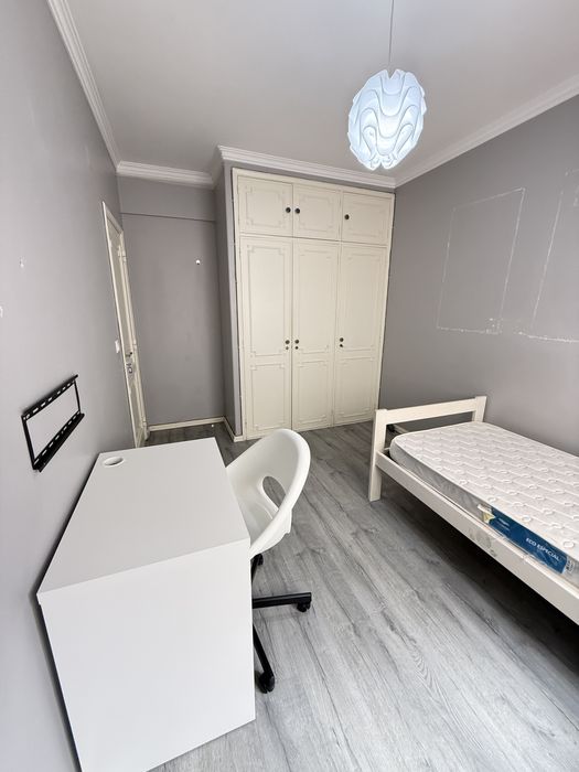 Quarto Individual Para Estudantes e Trabalhadoras