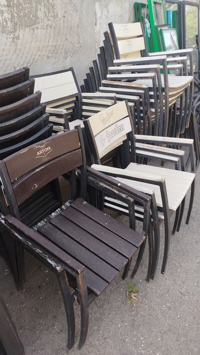 Стулья с подлокотниками Столы 80-80. 120-80.см