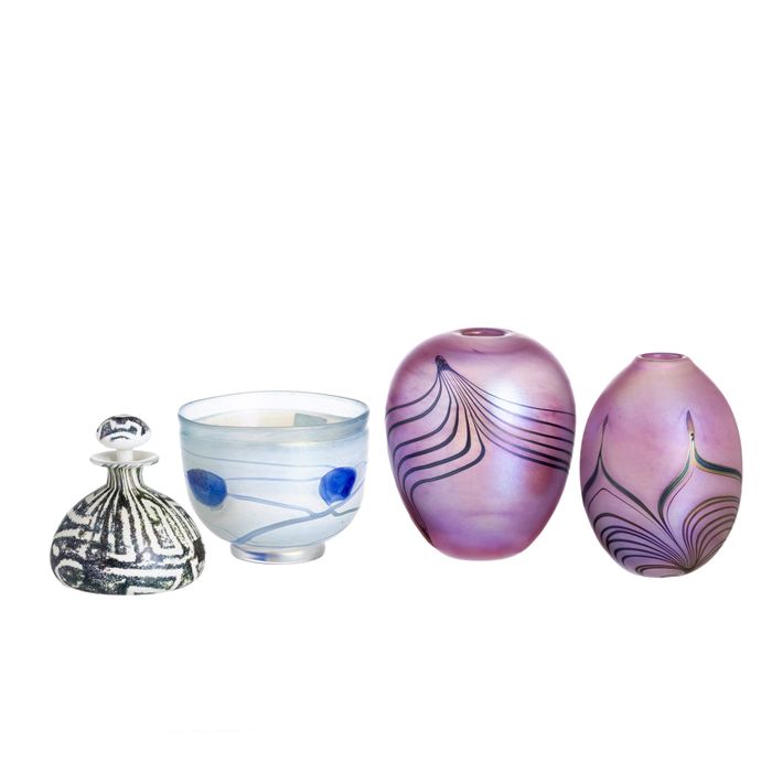 Cristal e vidro - Duas jarras cachepot e frasco - John Ditchfied / Kos