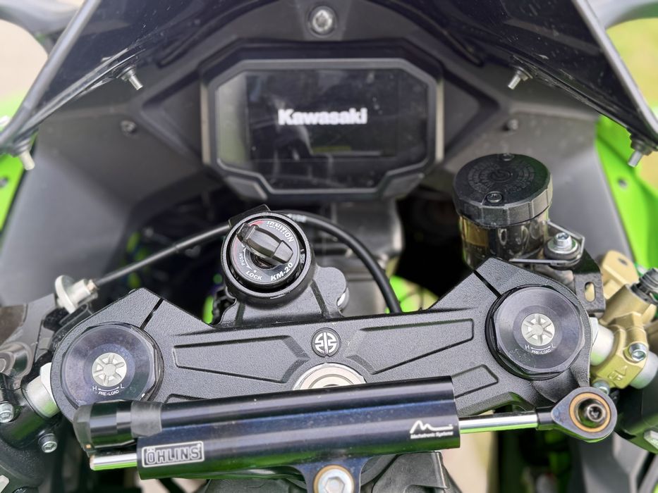 kawasaki zx r - купити мототехніку - Ціна на OLX.ua