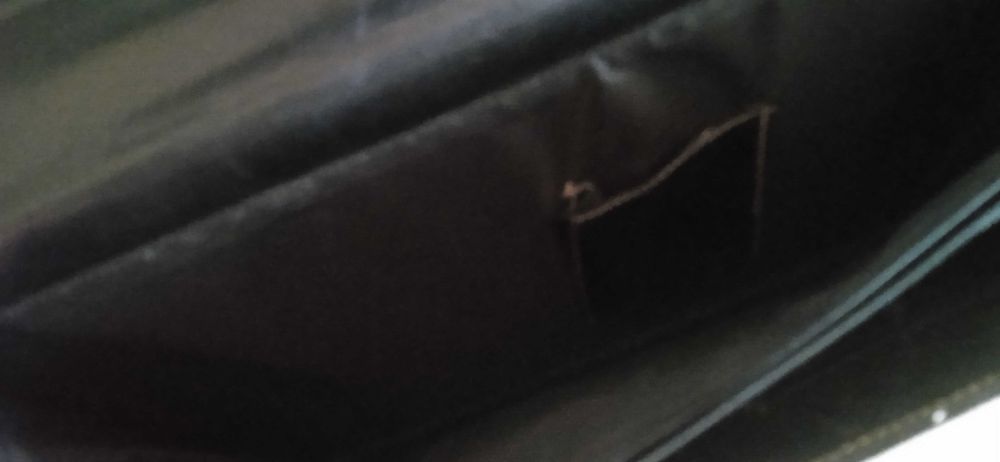 Aktówka F-my Bellugi