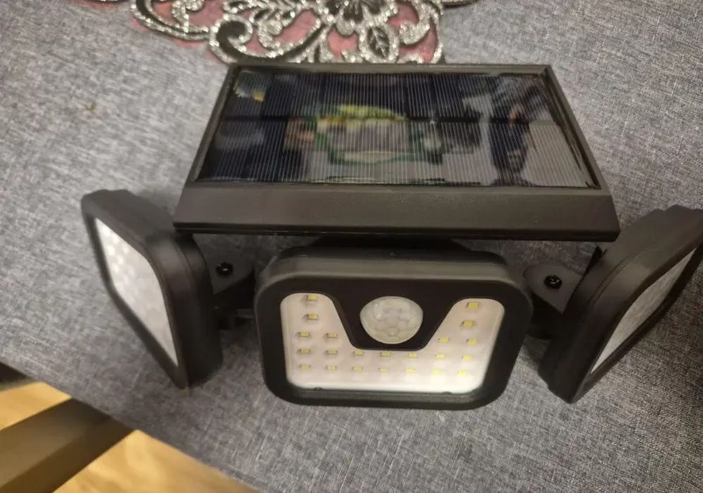 Lampa solarna zewnątrzna czujnik ruchu