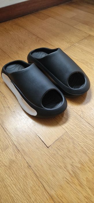 Chinelos Unisex Novos muito confortáveis