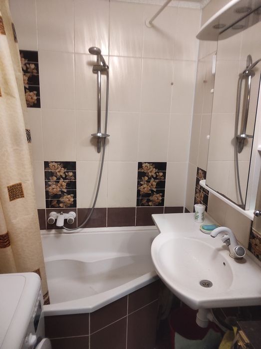 2 кімн, до 6 людей, 7 поверх, комфортно та зручно, квартира посуточно