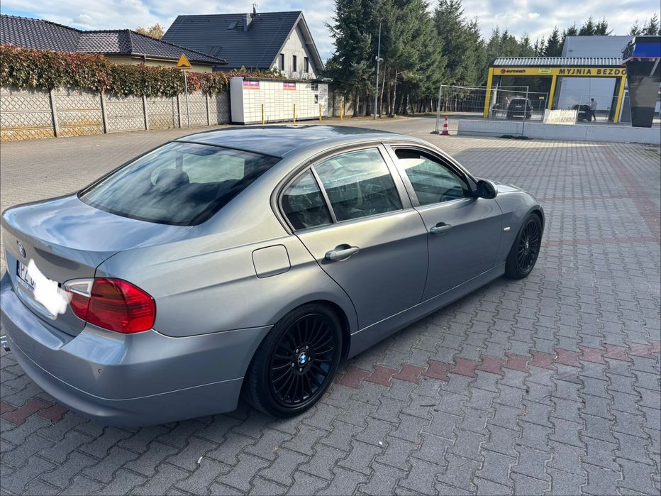 Samochód osobowy BMW e90
