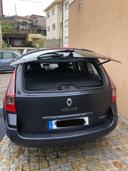 Mégane II Carrinha 1.5 dCi 106cv – 2007 – Diesel – 6 Marchas