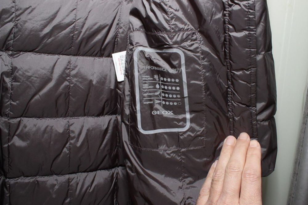 пуховик Geox 38 розмір