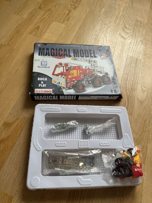 Конструктор металевий Кран Iron Commander (816B-24) — новинка!