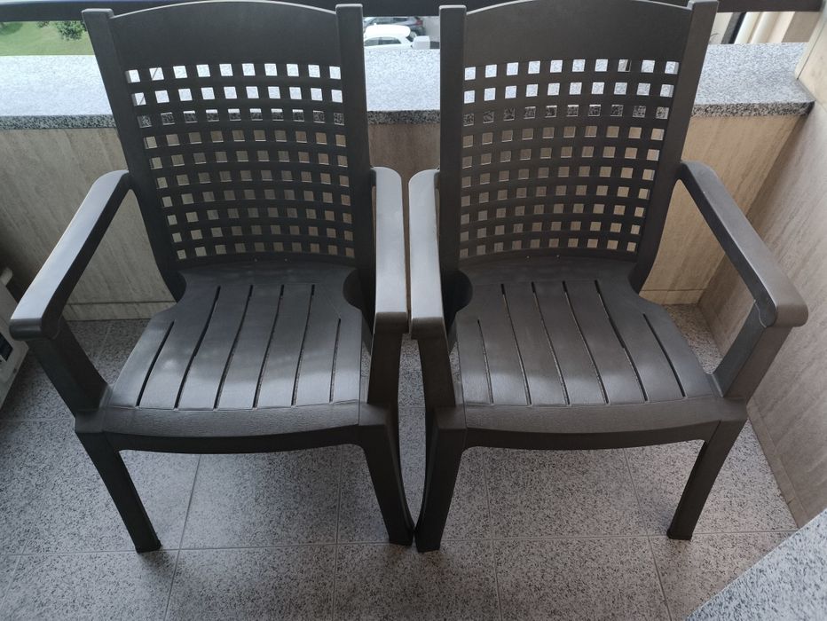 Cadeiras de Exterior Lindíssimas e Confortáveis -Material de Qualidade