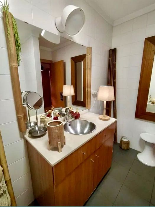 Vende ou aluga-se T1 luxo Campo, Valongo. Porto