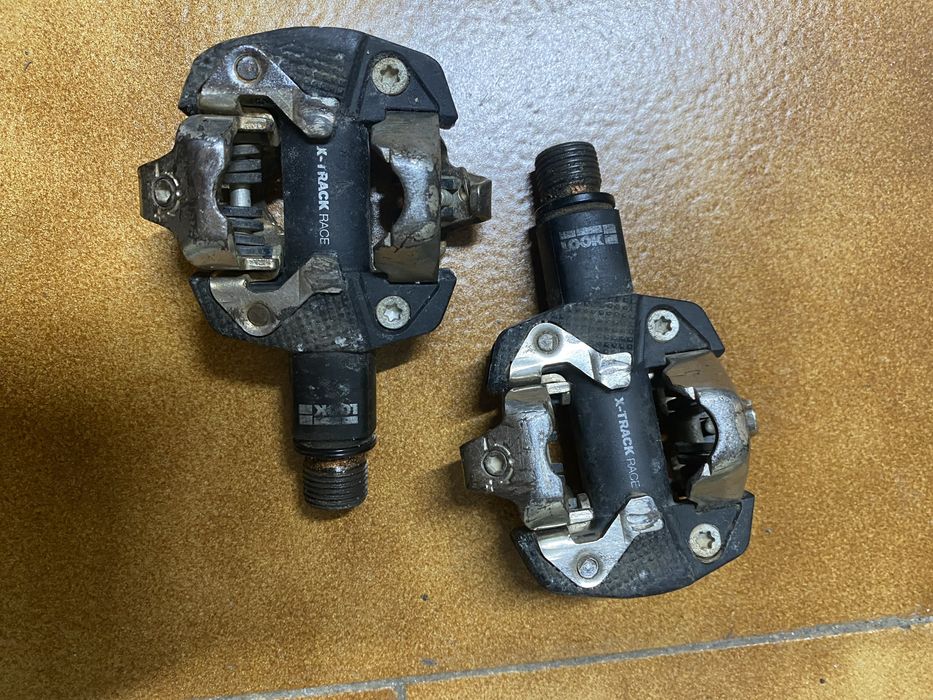 Pedais BTT Look XTrack & BTwin