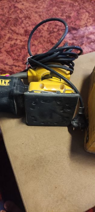 Dewalt Lixadora Vibratória