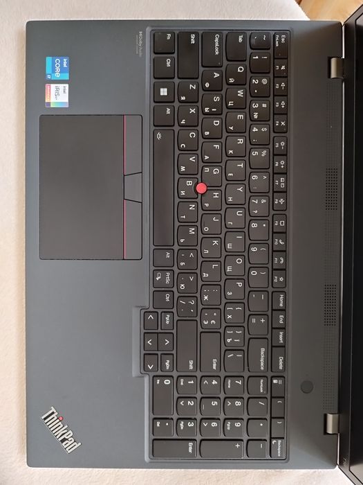 Lenovo ThinkPad T16 Gen1 / 16"  IPS / i7-1260P / 40 GB  / 512 GB SSD
