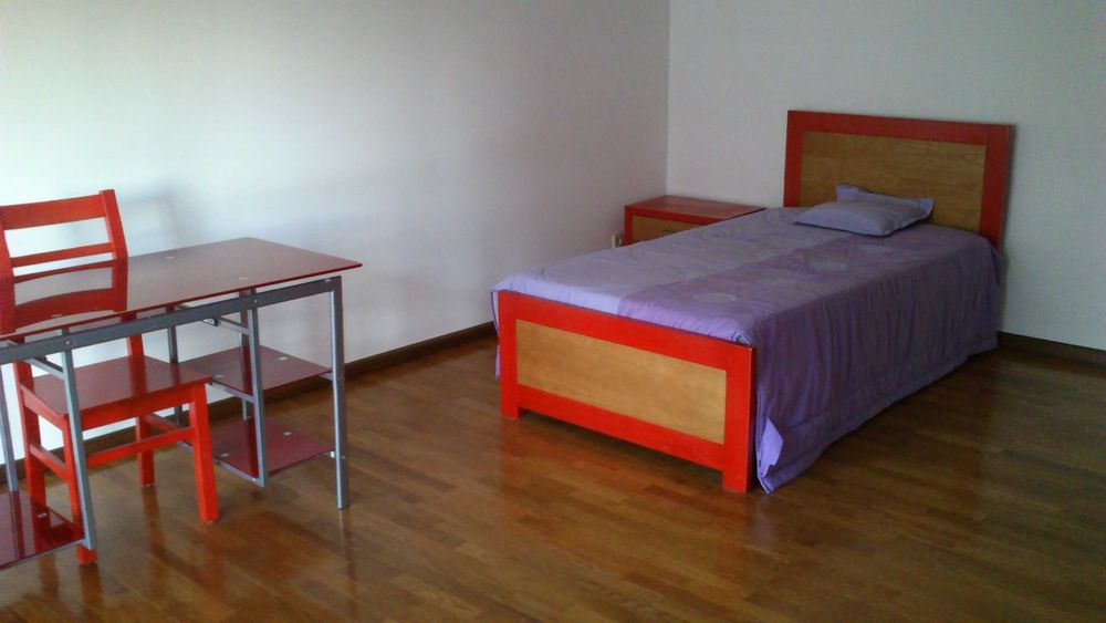 Alugo quartos individuais a estudantes, em Pedrouços Porto