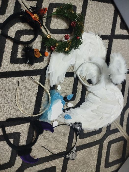 Обідки ялинка,ангел(крила і німб),відьма,чорт,крапелька,хмаринка,киця