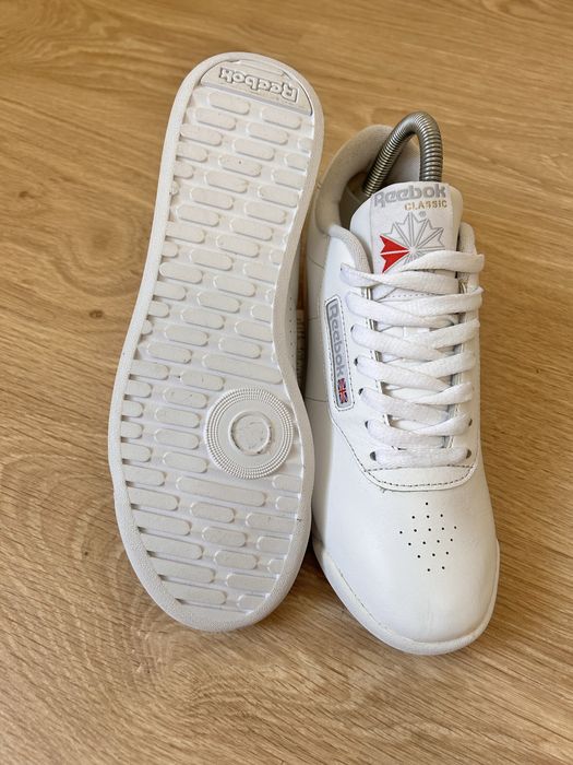Жіночі кросівки reebok classic