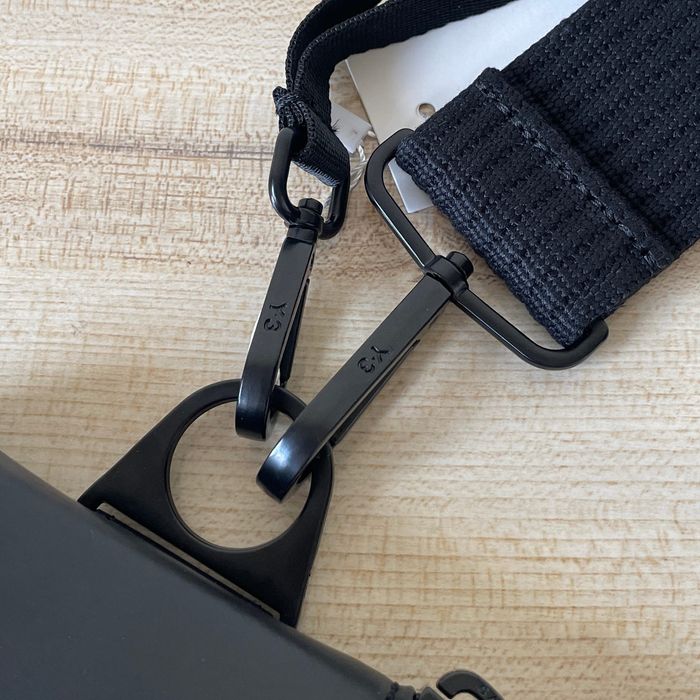 Шкіряний гаманець Y-3 Yohji Yamamoto Mini leather zippered coin purse