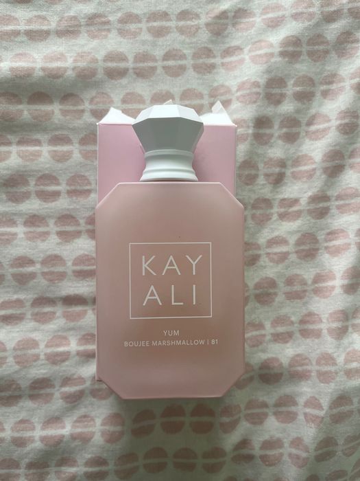Perfume Kayali Yum Boujee Marshmallow