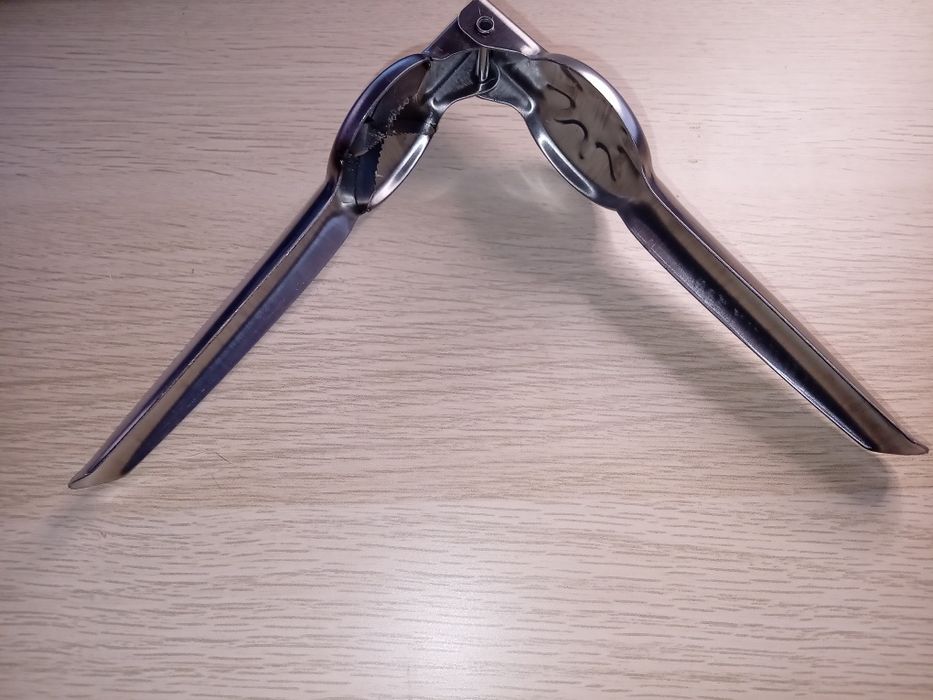 Ferramenta Descascar Castanhas/Nozes