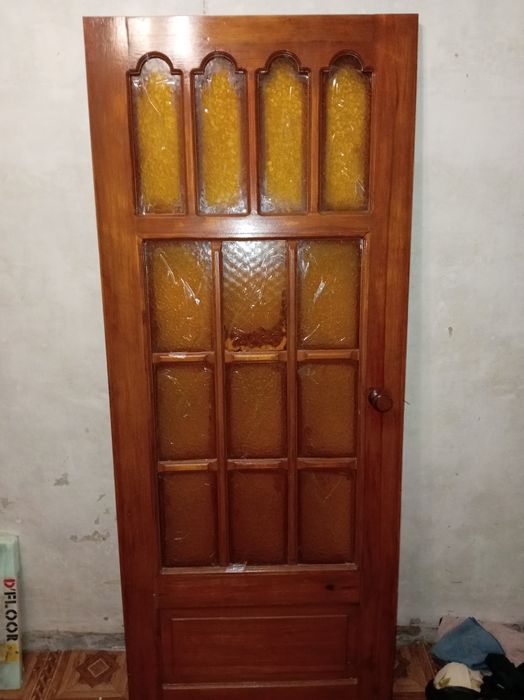 Продам між кімнатні двері