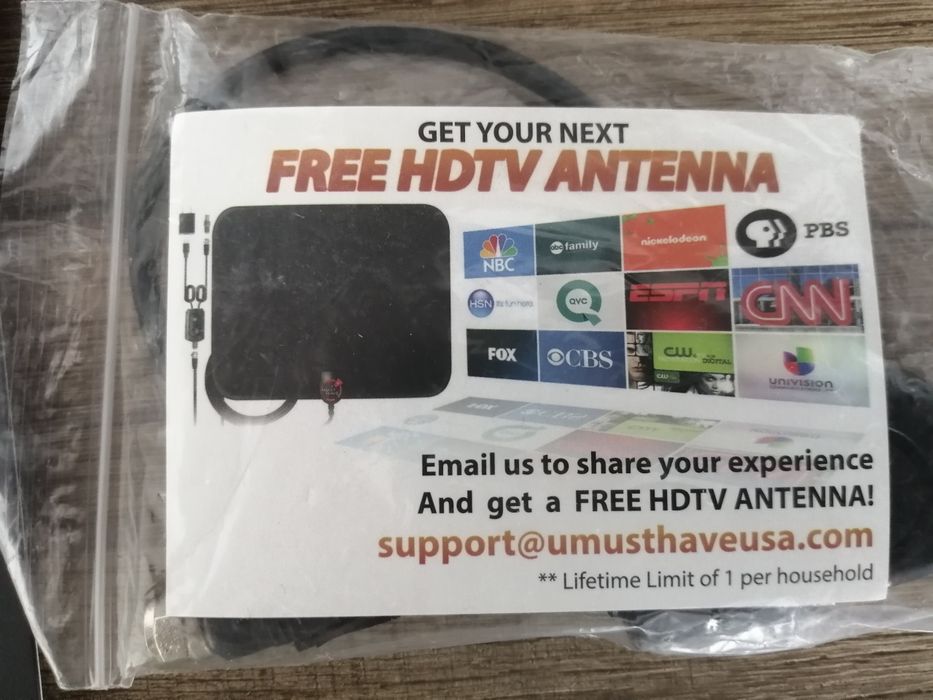 Комнатная телевизионная антенна "FREE HDTV"