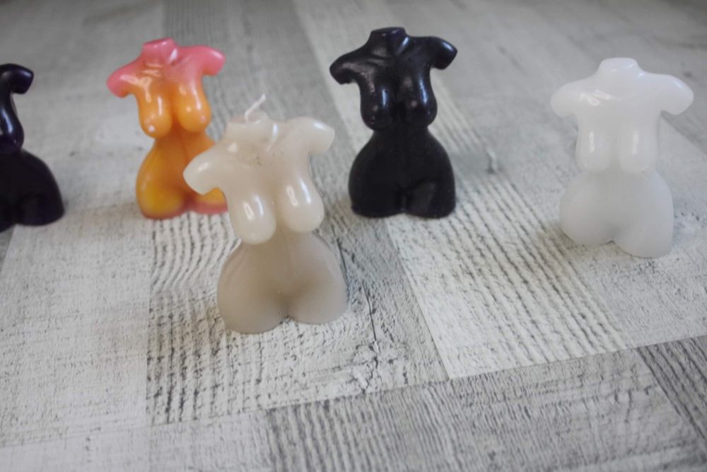 Velas artesanais corpo de mulher