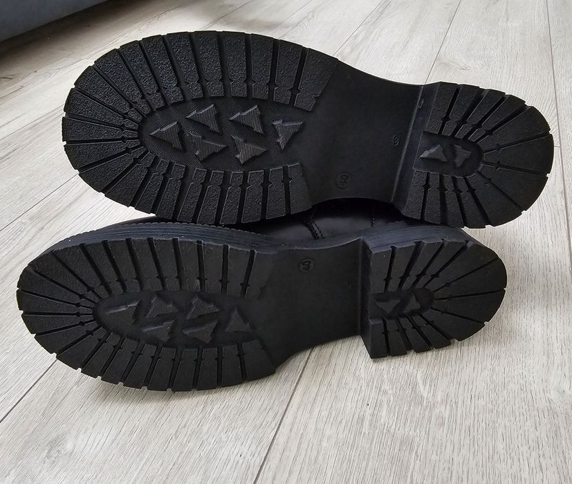 Черевики шкіряні,ботинки