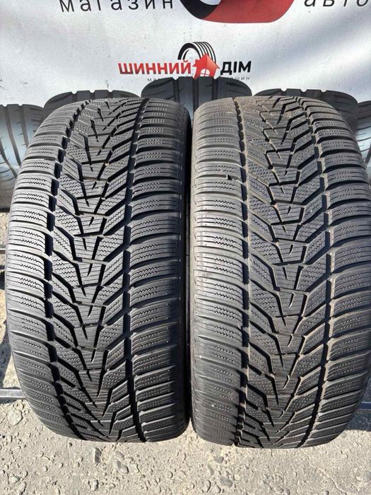 Шини демо 235/35 R20 пара Hankook зима