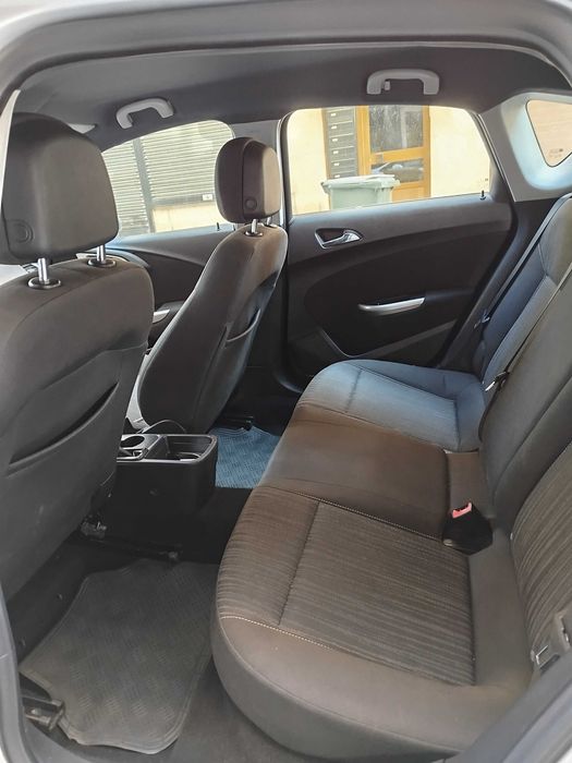Carro Opel astra 2010