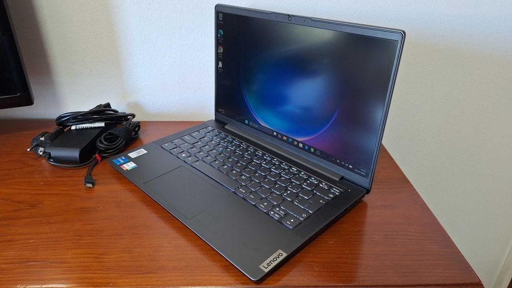 Lenovo Ideapad5 14- Core i5 11ªG. 4.2GHz- 8GB Ram- SSD 256GB- Win11