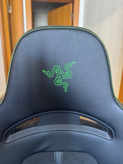 Cadeira gaming Razer