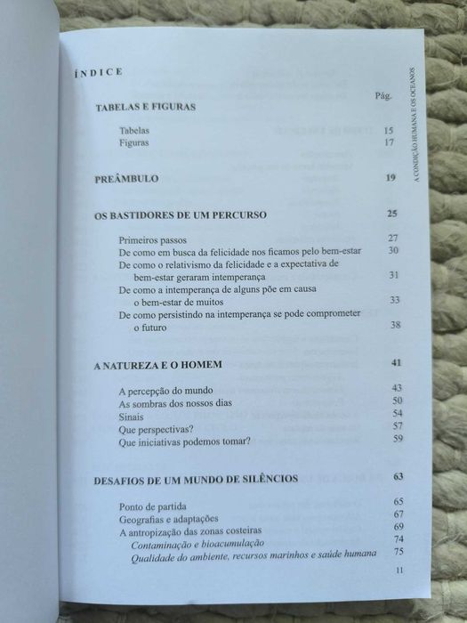 "A condição humana e os oceanos. Breviário de meditação" M Vasconcelos