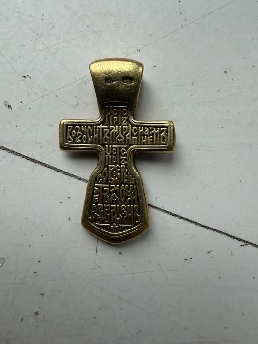 Крестик с позолотой (6 грам)