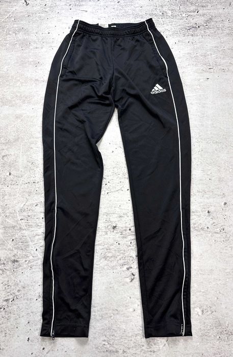 Spodnie dresowe ADIDAS dresy sportowe męskie slim r. S