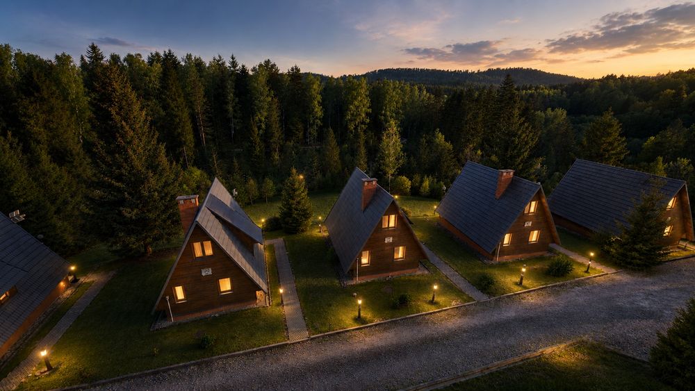 Domki Bieszczady 4-6 osobowe, jacuzzi, sauna i sauną  Czarna Górna