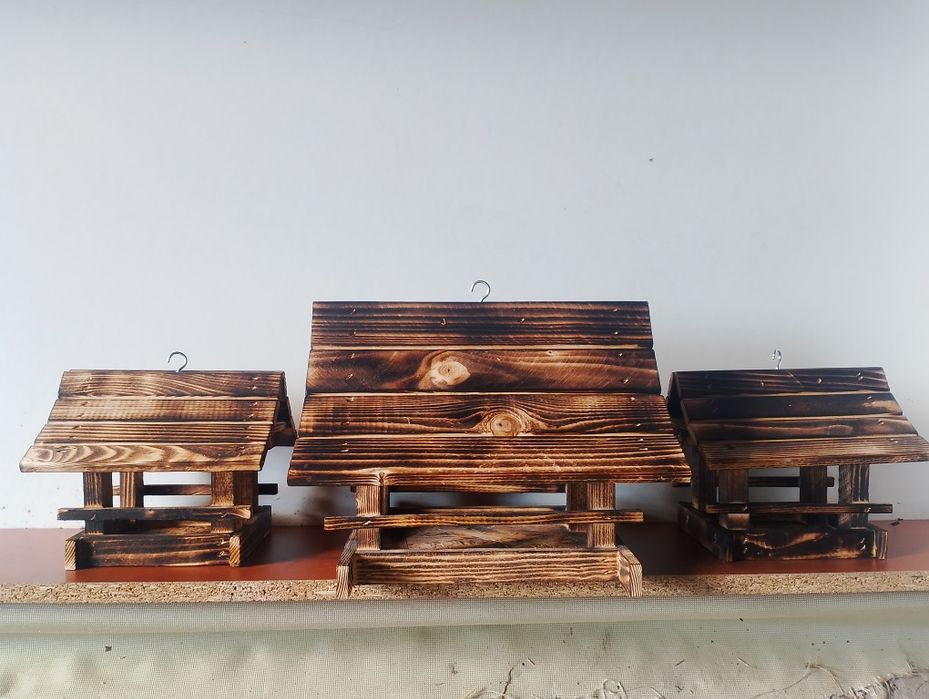 Karmniki dla ptakow