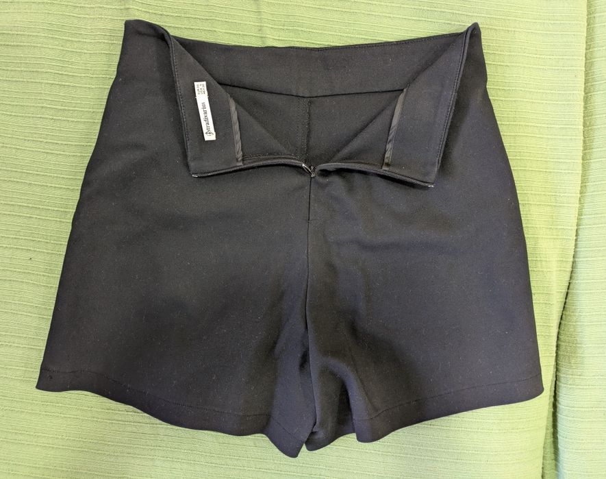 Saia-calção Preta Stradivarius Algodão, tamanho 36