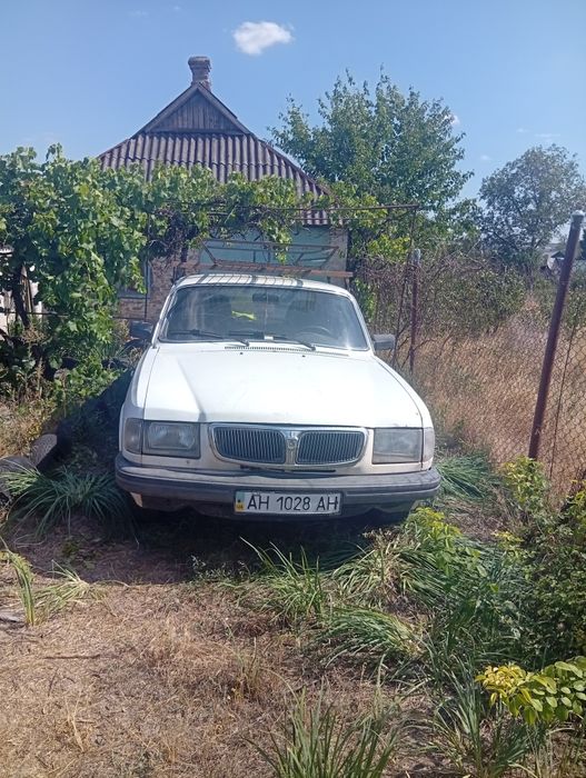 ГАЗ 3110 продам или поменяю на прицеп.Торг у капота