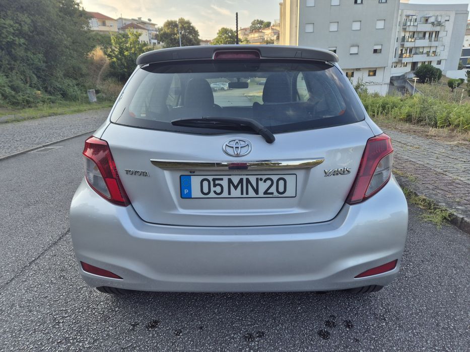 Toyota Yaris 1.4 D-4D Diesel - versão Active+