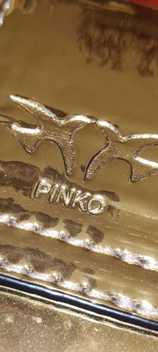 Złota torebka Pinko
