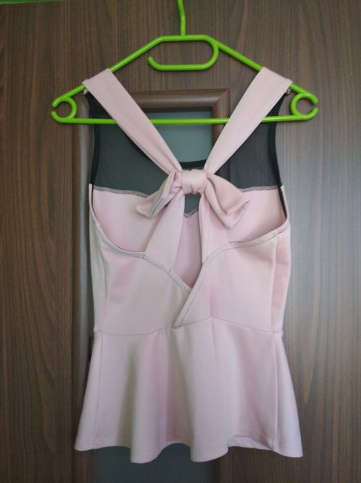 Elegancka bluzeczka na ramiączkach