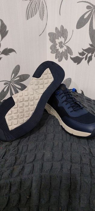 Кросівки чоловічі Clarks