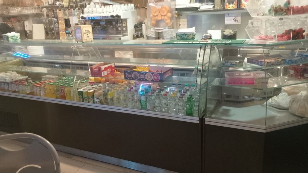 Balcão pastelaria URGENTE