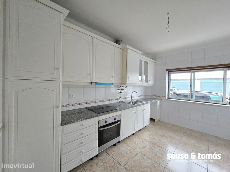 Apartamento T2 Arrendamento em Marrazes e Barosa,Leiria