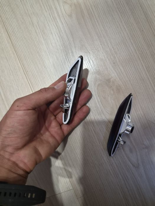Piscas laterais escurecidos BMW E90 E91 E92 E84