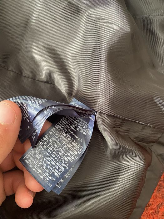 Продам куртку уні секс Tomihil figer