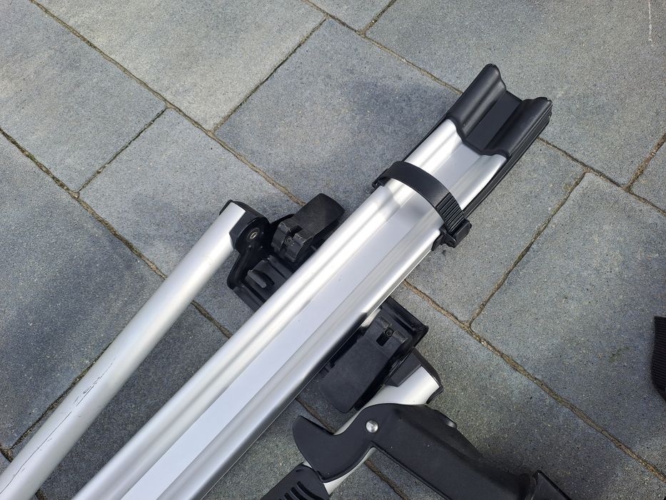 Bagaznik rowerowy thule tour + thule 1050