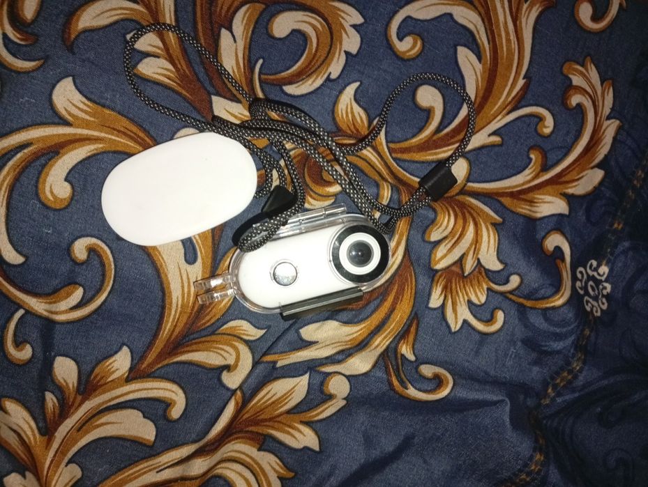 Câmara de Ação Mini Insta360 Go